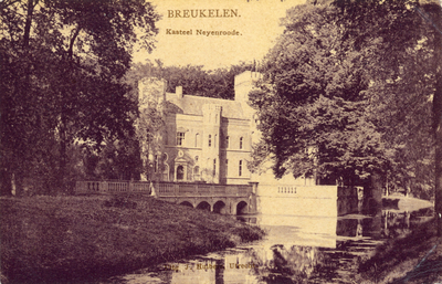 8735 Gezicht op de voorzijde van het kasteel Nijenrode te Breukelen uit het zuiden.